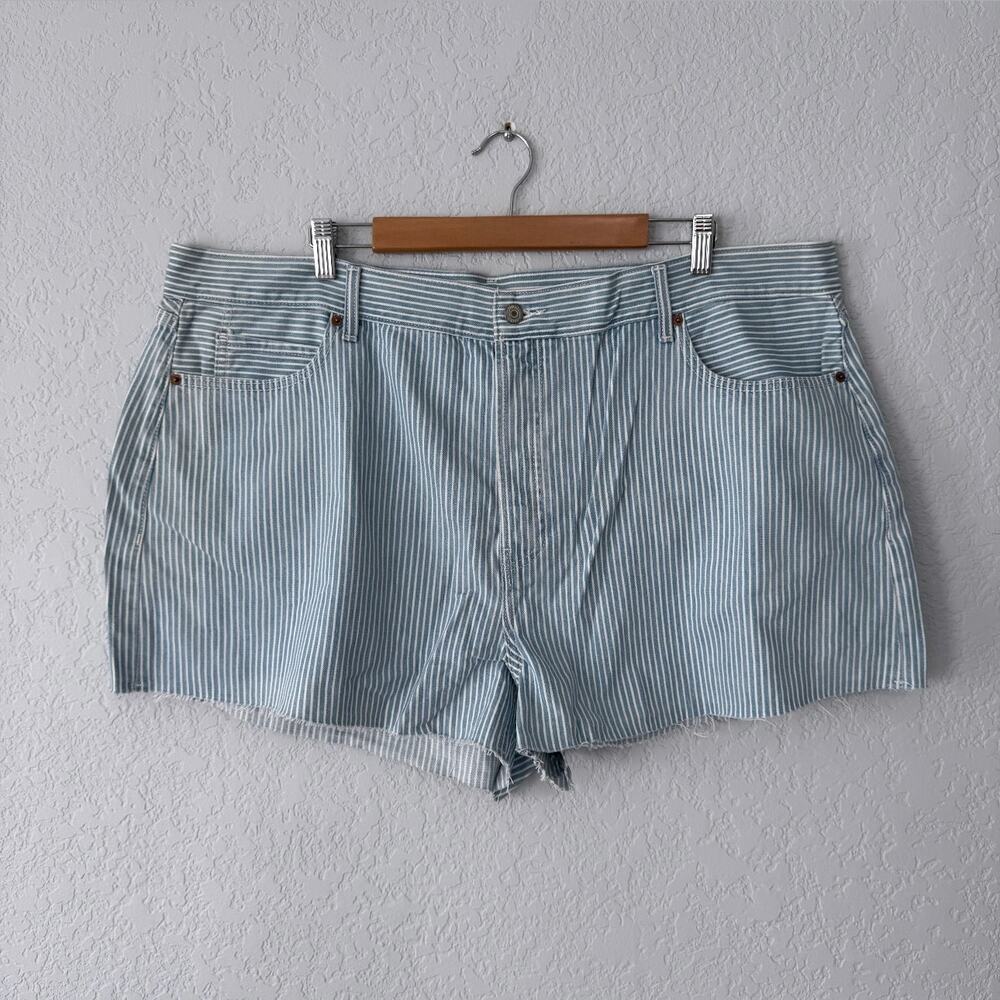 Old Navy Blue and White Higher High-Rise Sky-Hi A-Line Jean Shorts Size 32